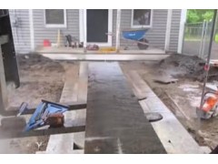 门前道路面施工，这样的路面设计美观又耐用！